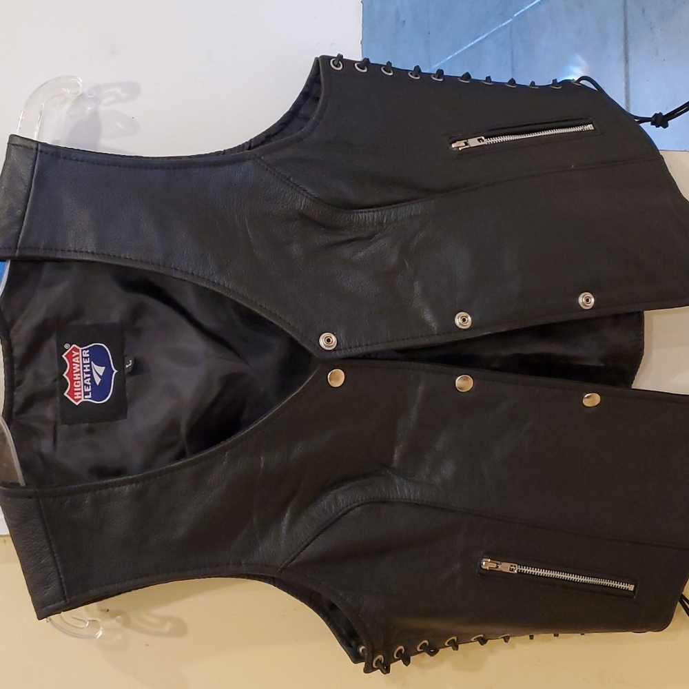 Women's or Men's Black Leather Biker Vest Size L